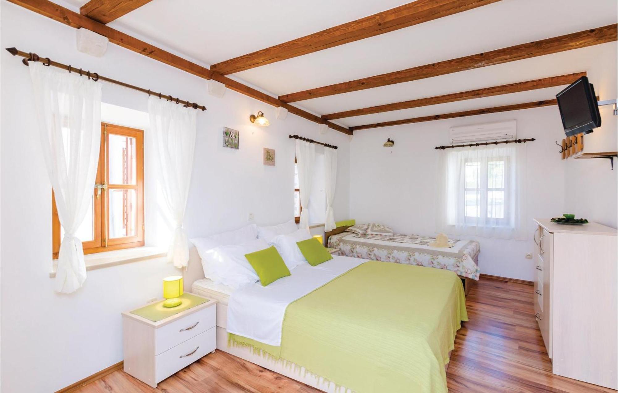Cozy Home In Slano With Wifi Экстерьер фото